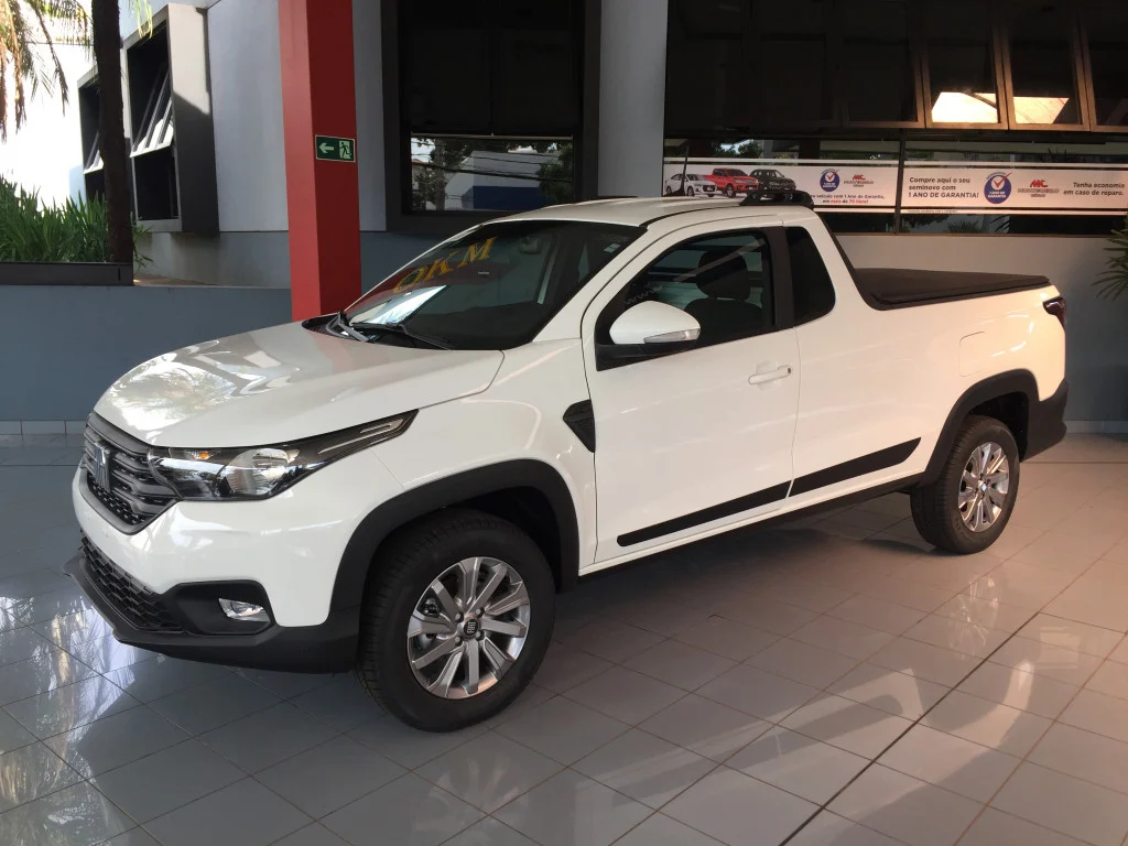 Fiat Strada Freedom CS Firefly